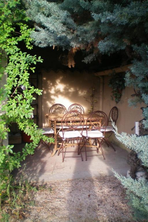 B&B Domaine Le Clos Du Pavillon Brignoles Exteriör bild